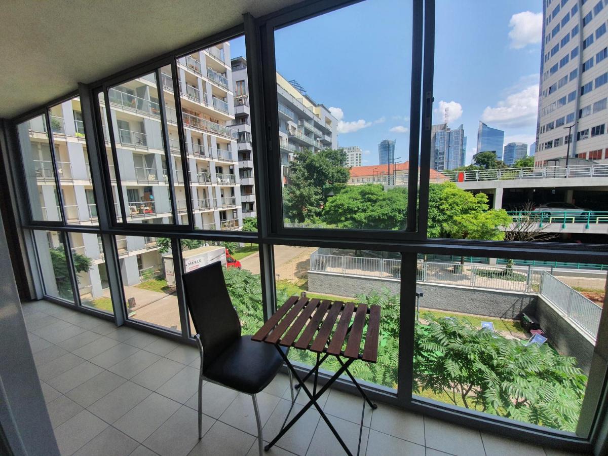 Senator Warsaw Apartments ภายนอก รูปภาพ