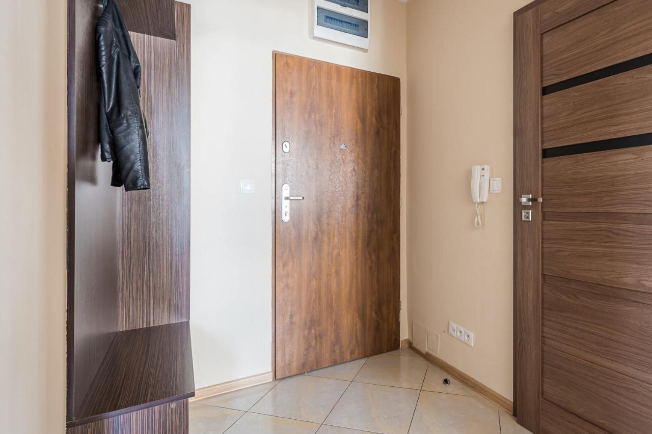 Senator Warsaw Apartments ภายนอก รูปภาพ