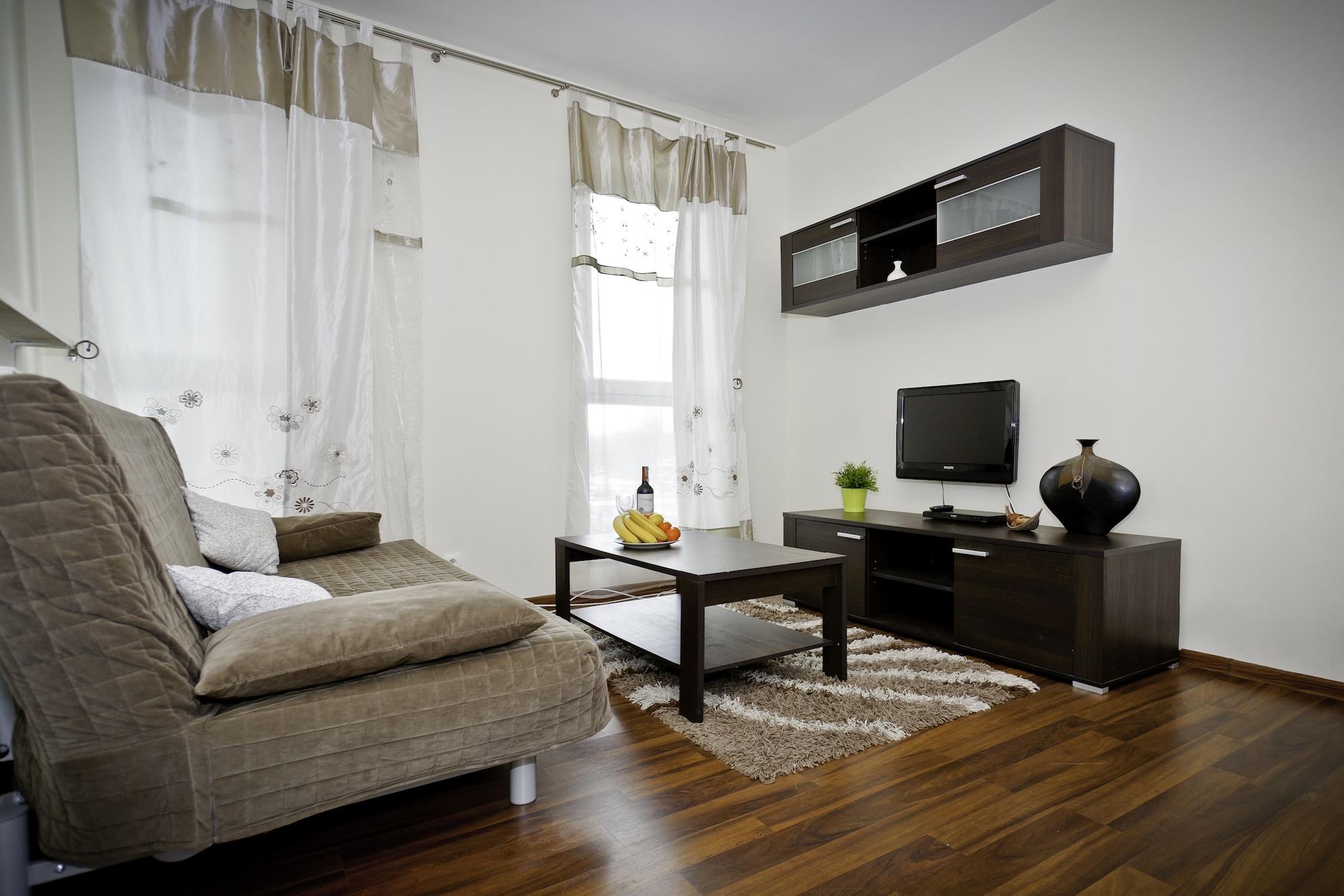 Senator Warsaw Apartments ภายนอก รูปภาพ
