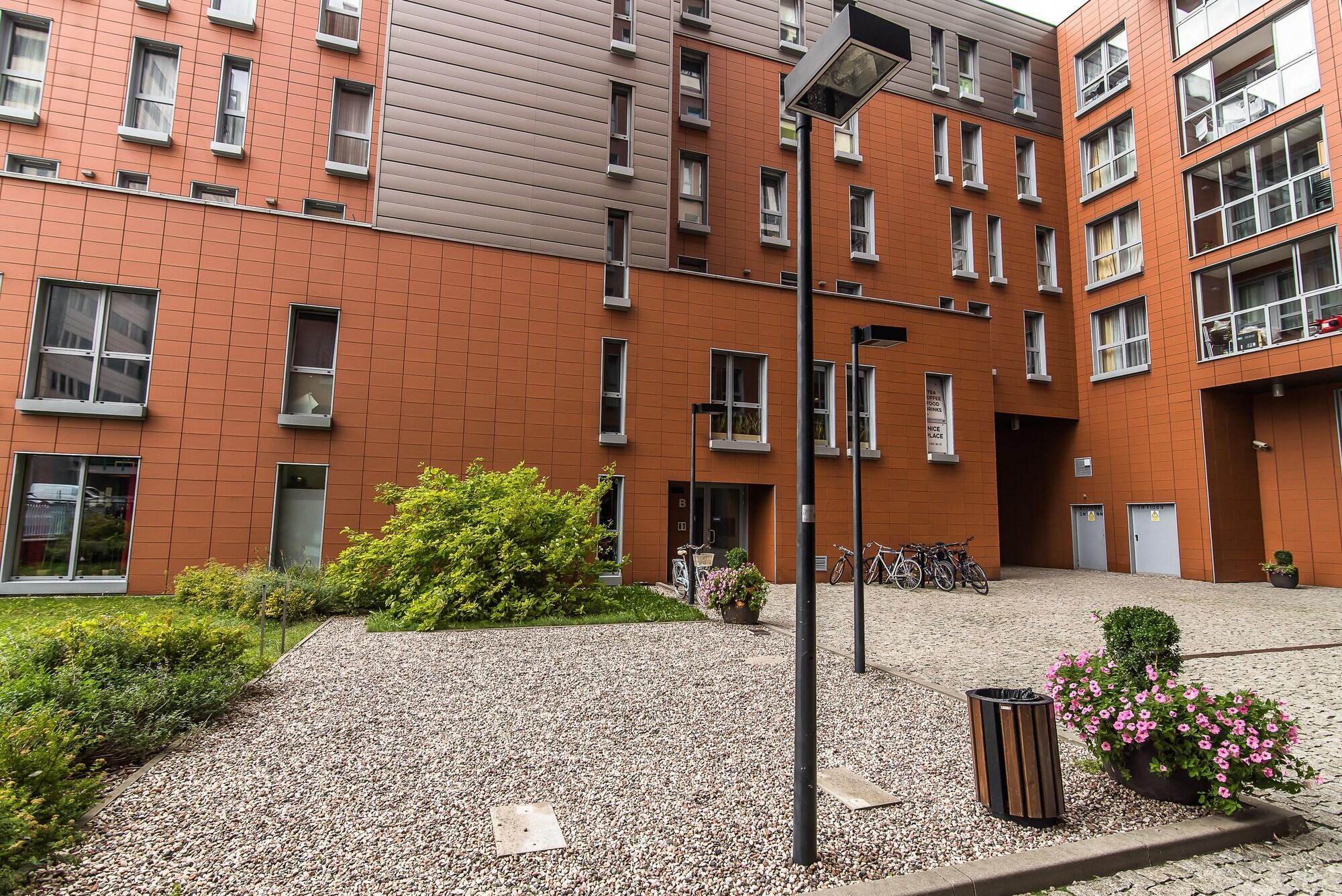 Senator Warsaw Apartments ภายนอก รูปภาพ